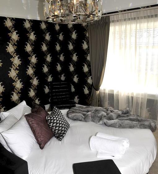 Hotel Hackthorne Gardens Luxury Accommodation