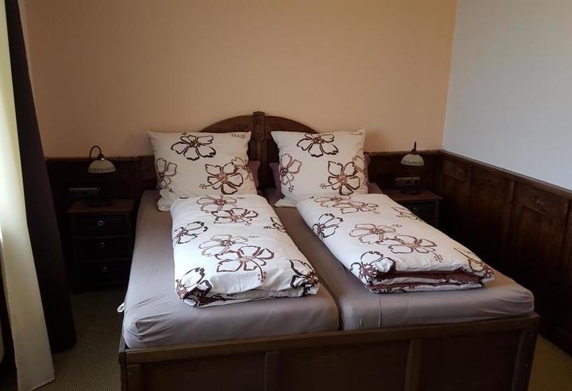 Landhotel Zum Doppeldecker 3