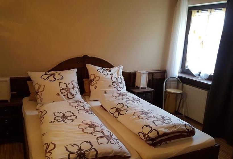 Landhotel Zum Doppeldecker 5