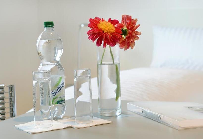 Bed & Breakfast Meerbusch 2