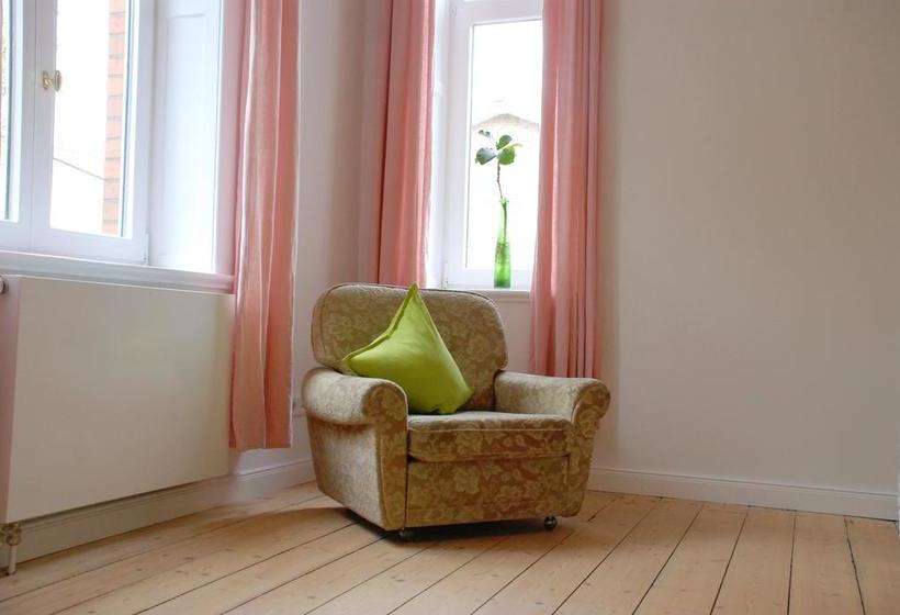 Sweet Clementine B & B 15