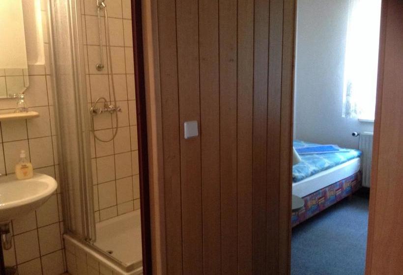 Landhotel Zum Rautenkranz 2