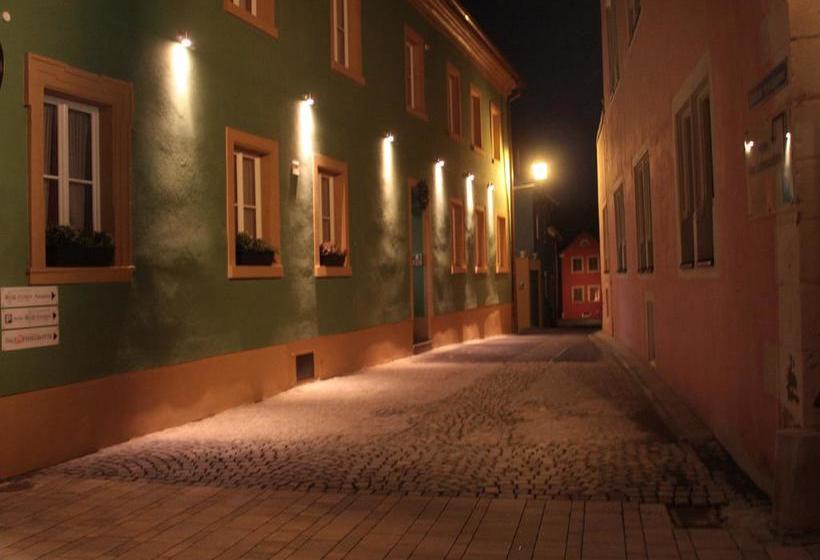 Hotel Belle Epoque 13