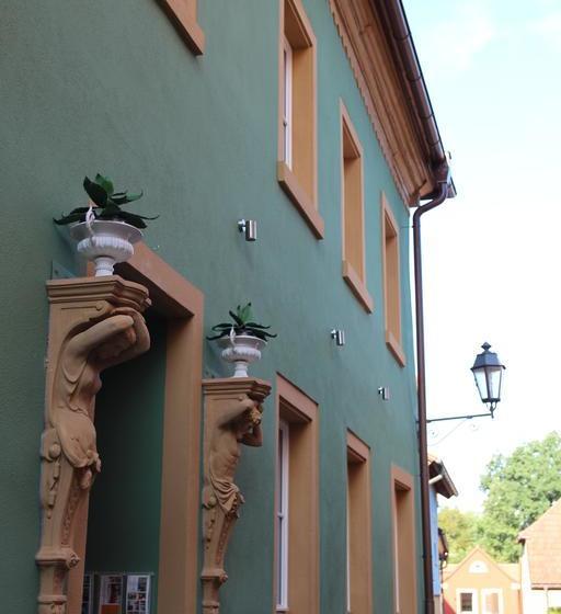 Hotel Belle Epoque 6