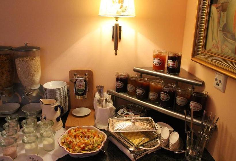 Hotel Belle Epoque 8