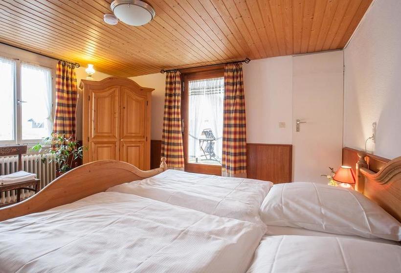 Hotel Pension Tannenheim 13