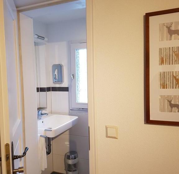 Hotel Pension Tannenheim 5