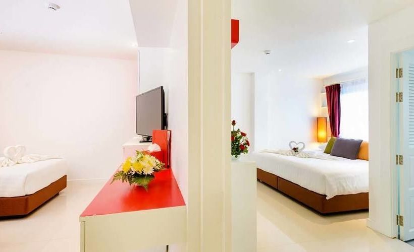 Hotel Raha Gold Residence Patong Beach 9
