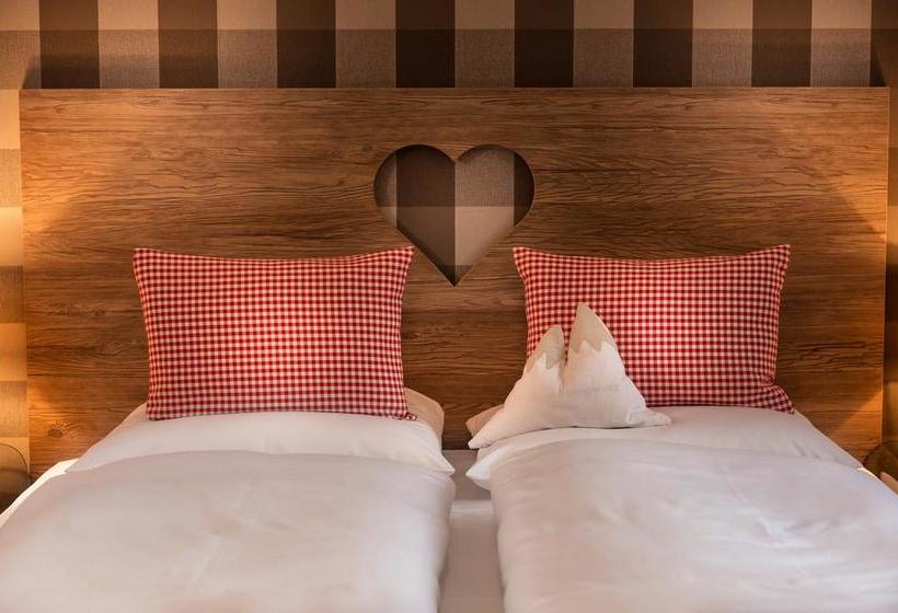 Hotel Bayern Resort 4