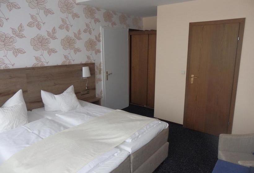 Hotel Rheinischer Hof 17