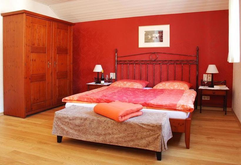 Hotel Gästehaus Clüsserathweiler 12