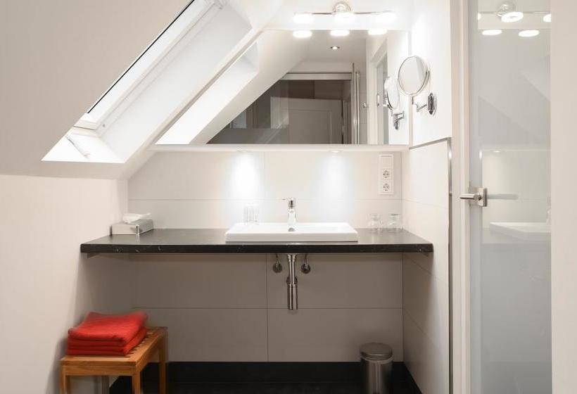 Hotel Gästehaus Clüsserathweiler 14