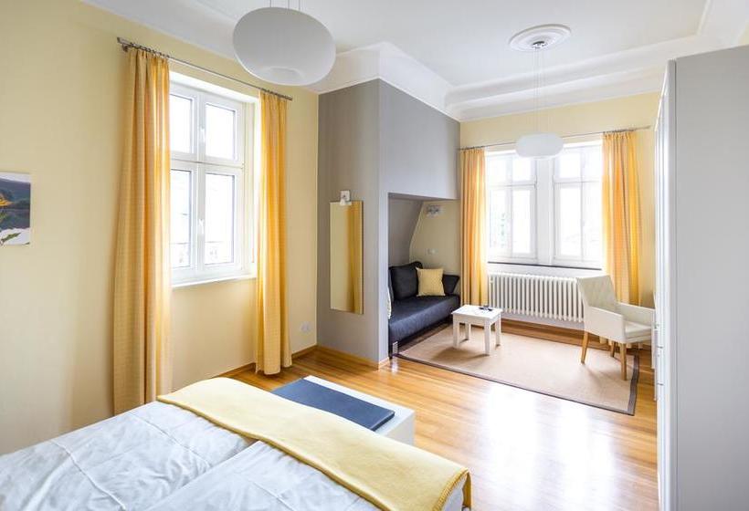 Hotel Gästehaus Clüsserathweiler 3