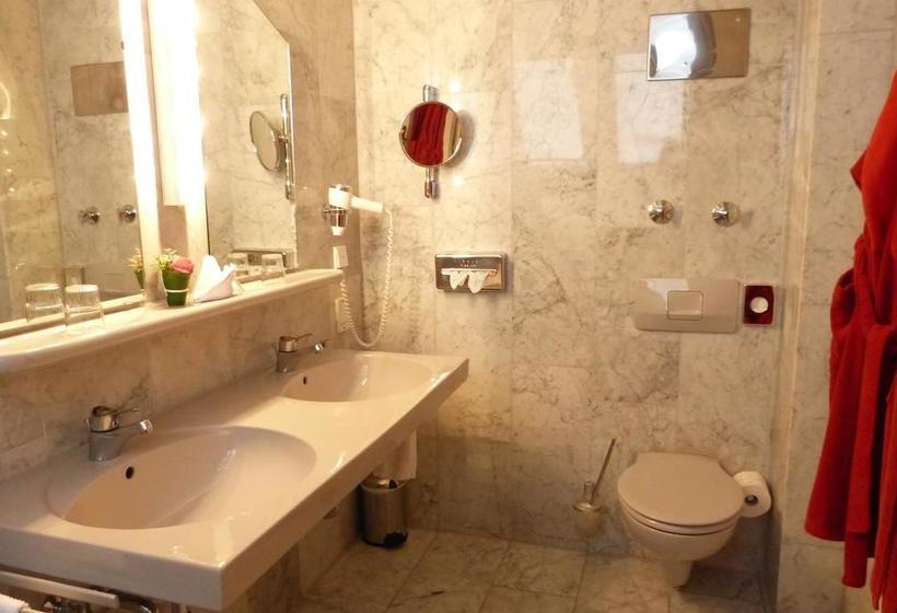 Hotel Garni Villa Rosengarten 14