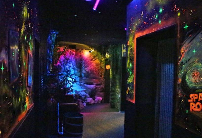 Fun & Joy Lifestyleresort 12