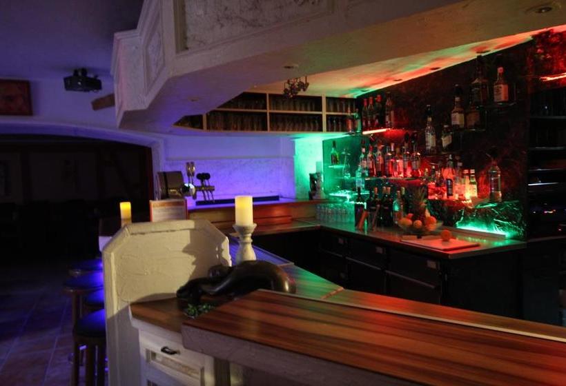 Fun & Joy Lifestyleresort 15