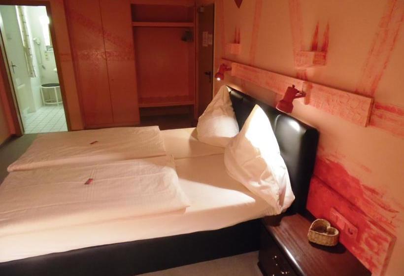 Fun & Joy Lifestyleresort 17