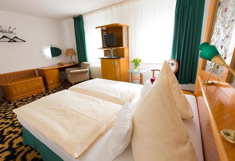 Hotel Restaurant Goldene Henne 19