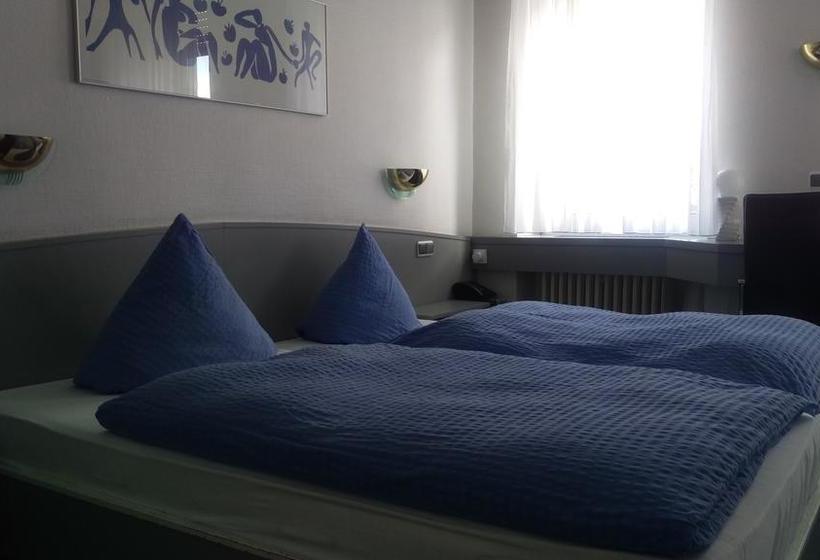 Hotel Am Schenkelberg 2