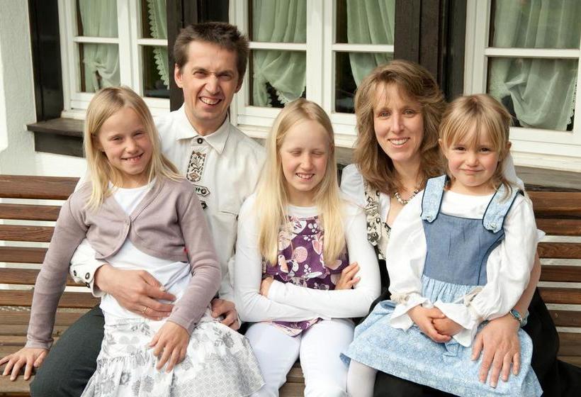 Hotel Zum Löwen Unteres Wirtshaus 1