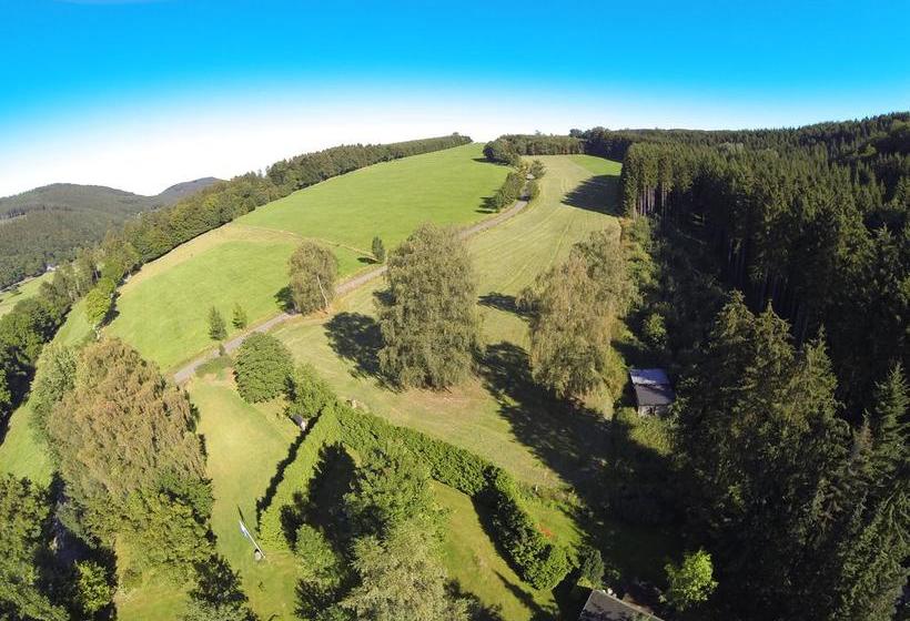 Bed & Breakfast Gasthof Walhalja 14