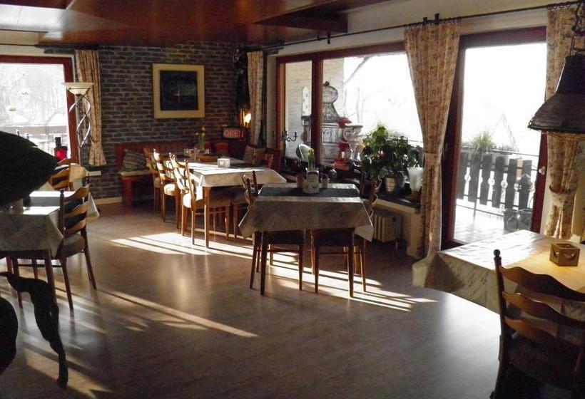 Bed & Breakfast Gasthof Walhalja 16