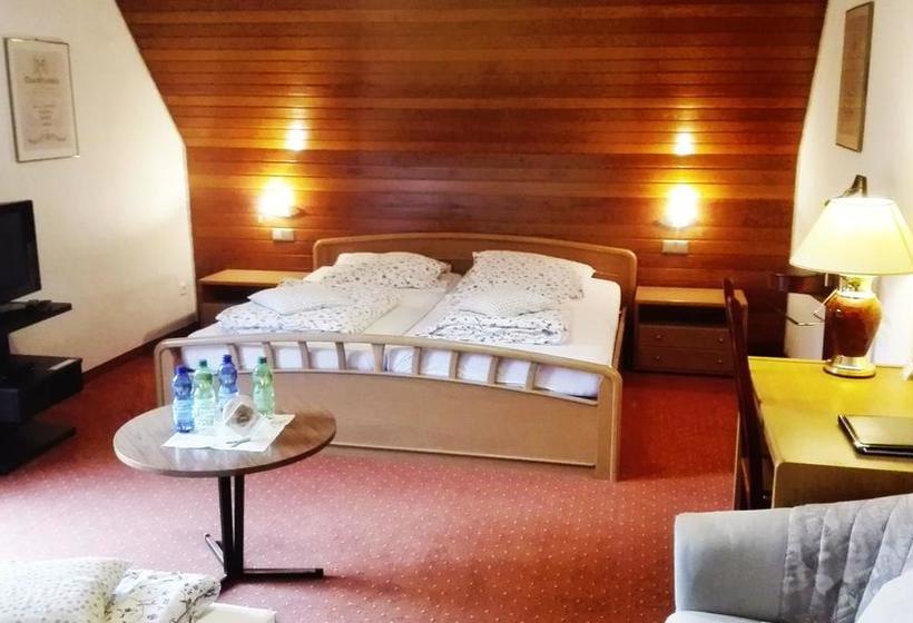 Bed & Breakfast Gasthof Walhalja 8