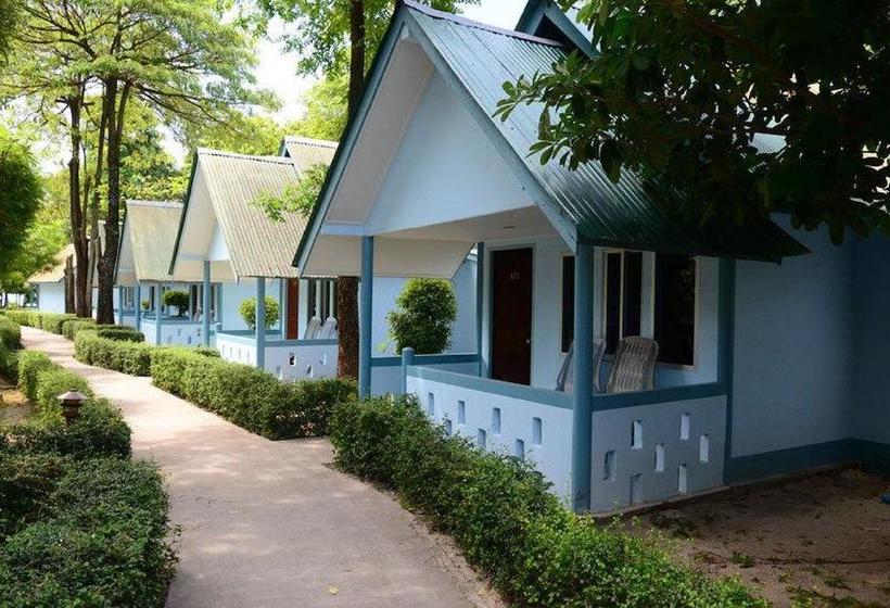 Phi Phi Don Chukit Resort 16