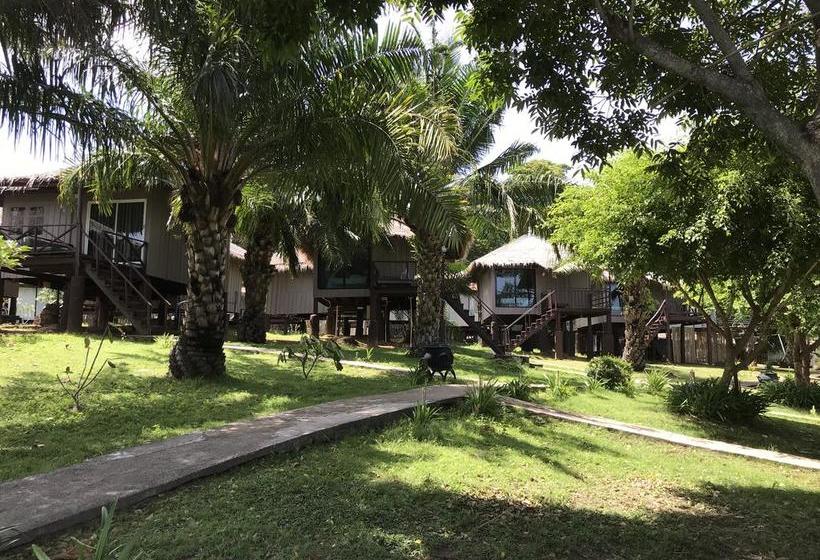 Hip Seaview Resort @ Phi Phi 3