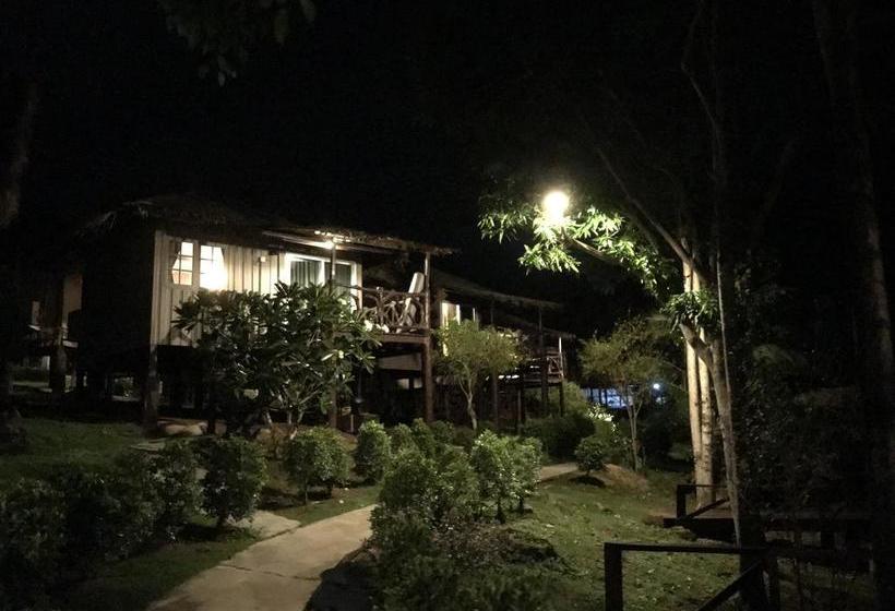 Hip Seaview Resort @ Phi Phi 5