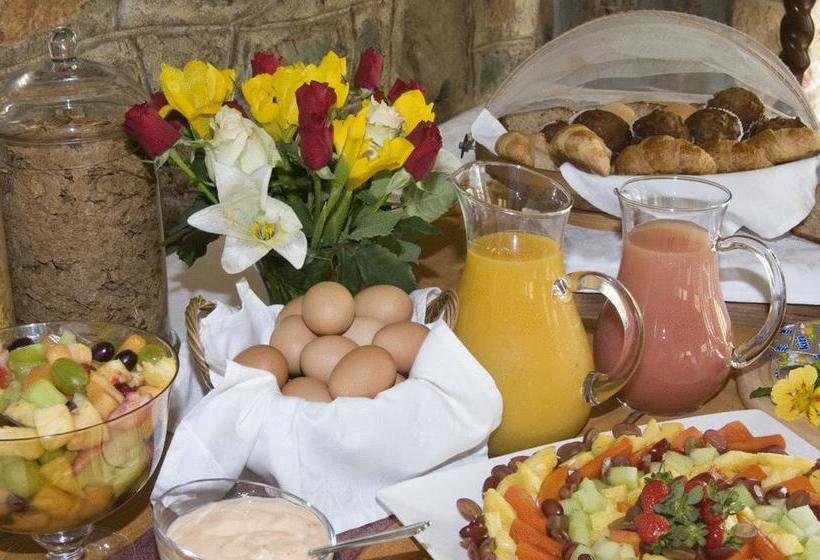 Hotel Idwala Guest House 11