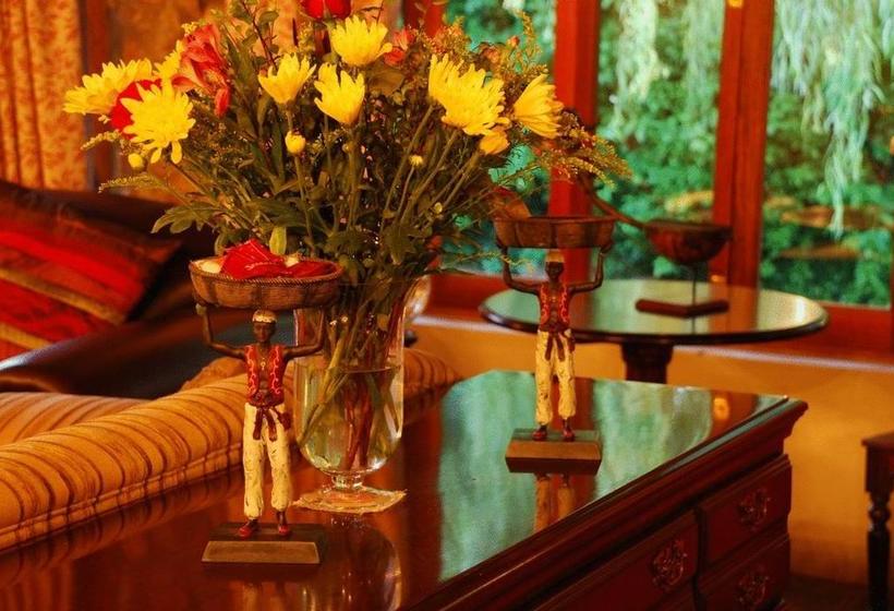 Hotel Idwala Guest House 9