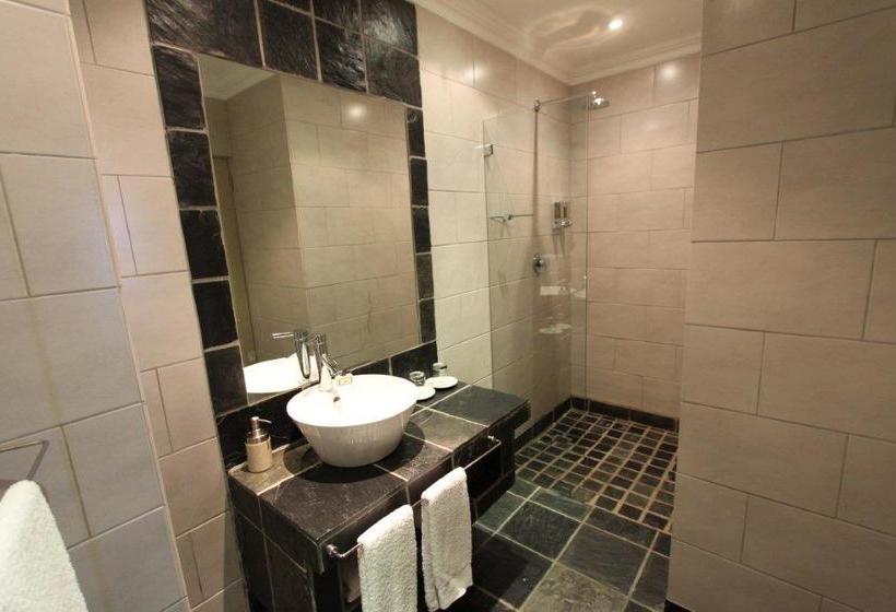 Hotel Simon's Town Guest House 18