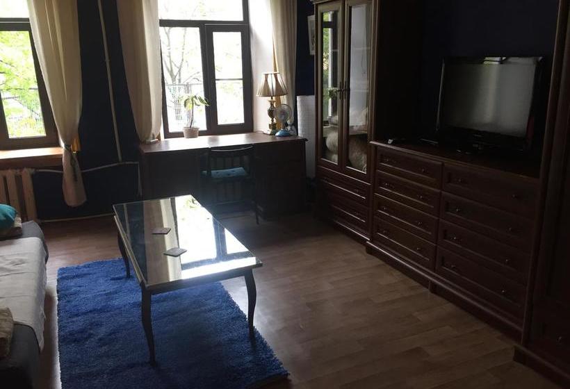 Hotel Students Rooms Na Maloy Pushkarskoy - Hostel 2