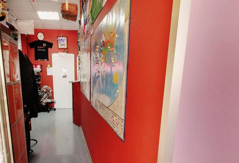 Hotel Red House Hostel 14