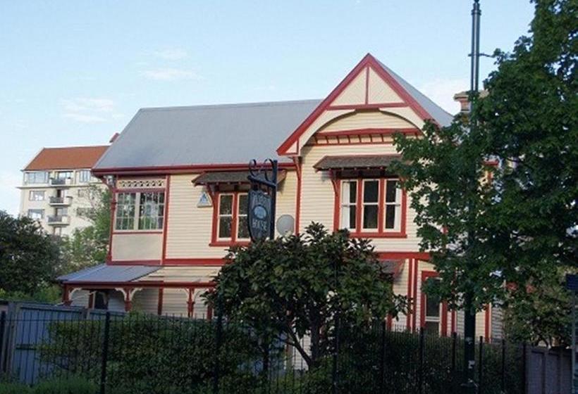 Hotel Yha Rolleston House 3