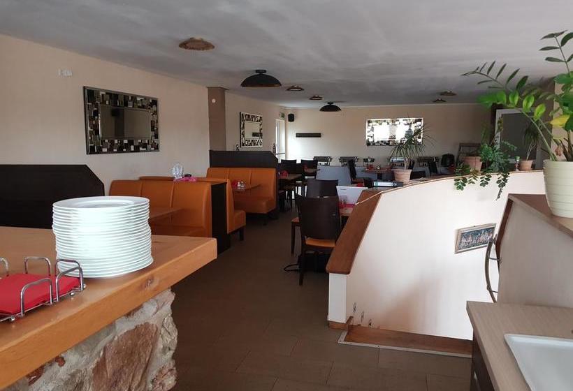 SunnyŽs Hotel & Residence 3