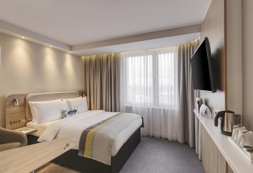 Hotel Holiday Inn Express Cologne City Centre 1