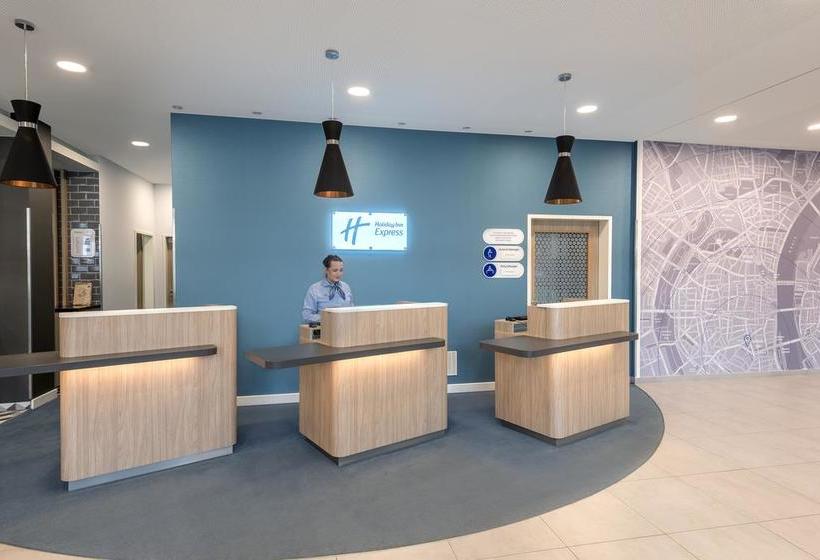 Hotel Holiday Inn Express Cologne City Centre 2