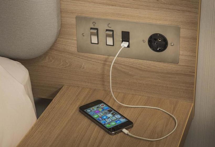 Hotel Holiday Inn Express Cologne City Centre 20