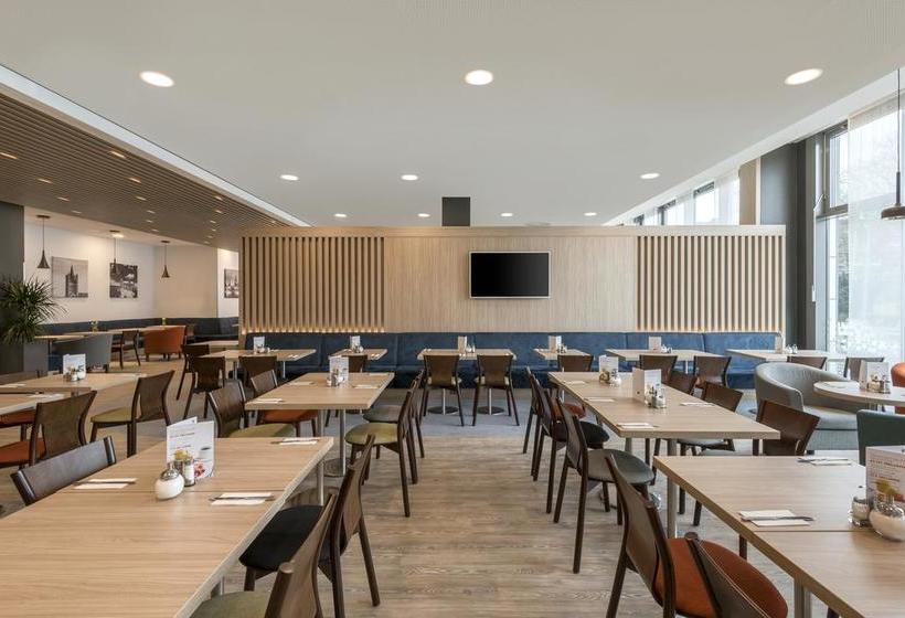 Hotel Holiday Inn Express Cologne City Centre 8