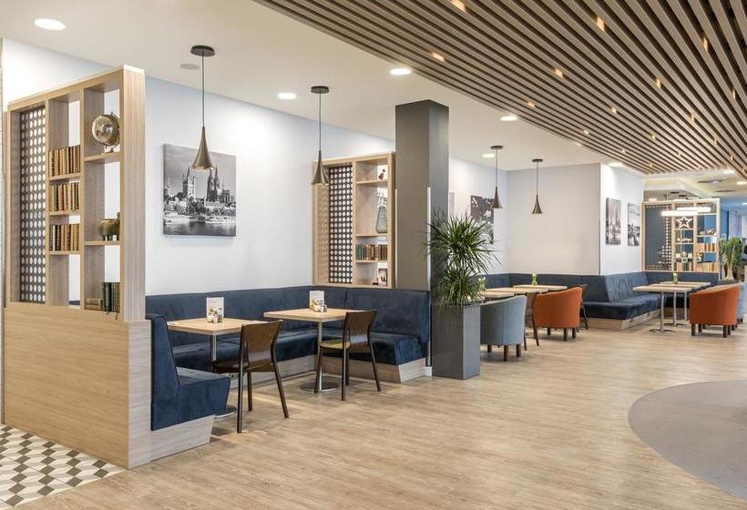 Hotel Holiday Inn Express Cologne City Centre 9