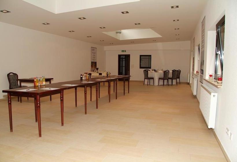 Land-gut-hotel Westenholz 6