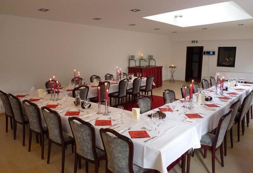 Land-gut-hotel Westenholz 7