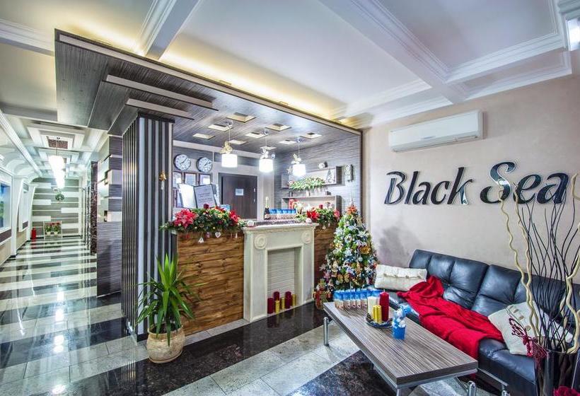 Hotel Black Sea 16