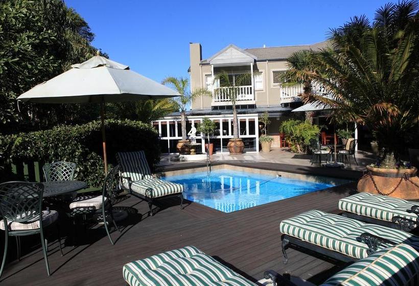 Hotel Cinnamon Botique 13