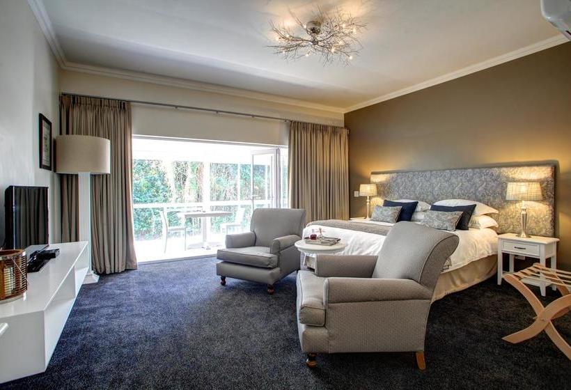 Hotel Cinnamon Botique 18