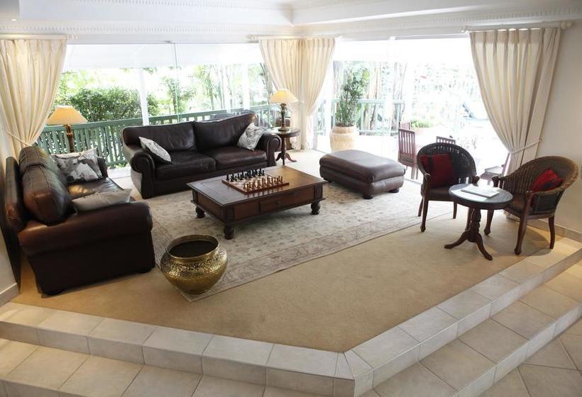 Hotel Cinnamon Botique 9