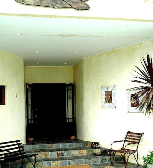 Hotel Baleens Guest House 11