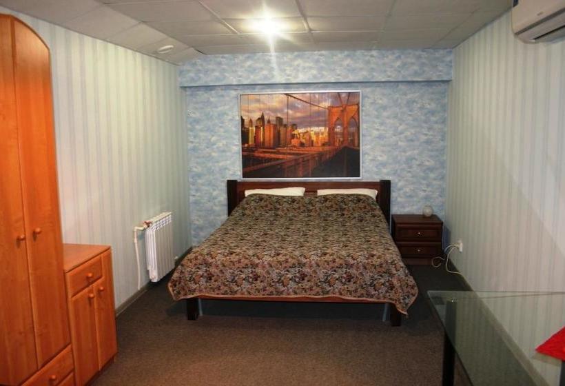 Lait Hotel On Bebelya 2